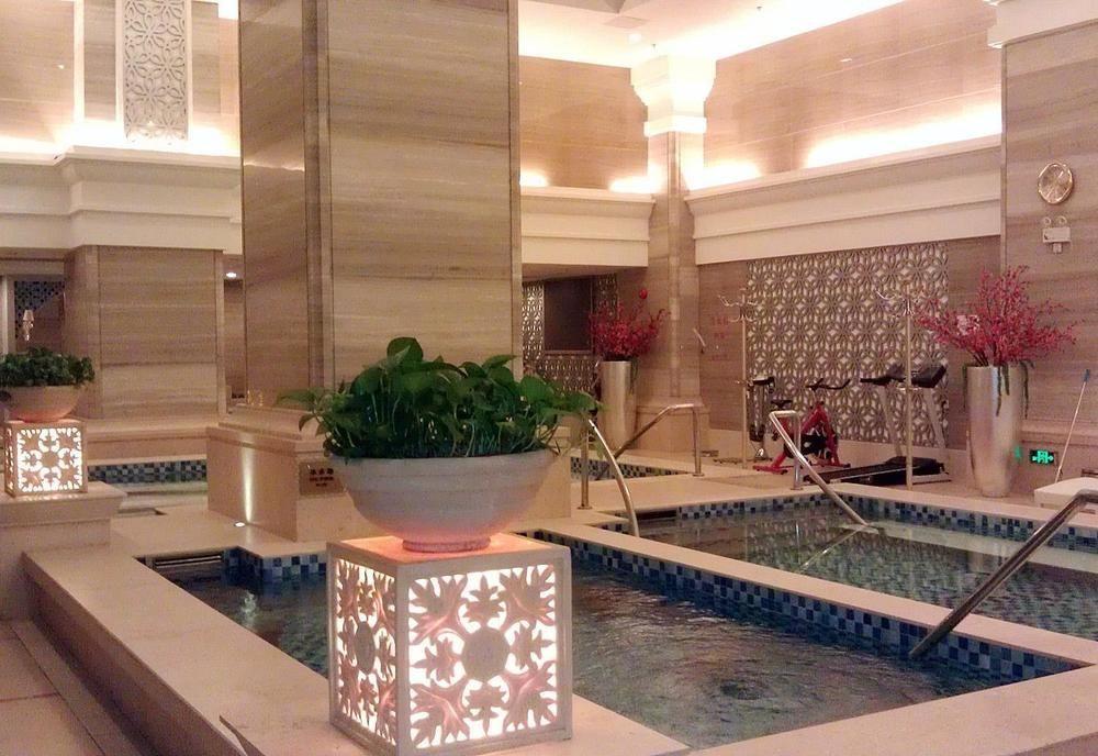 Water Way Hotel Гуанчжоу Экстерьер фото