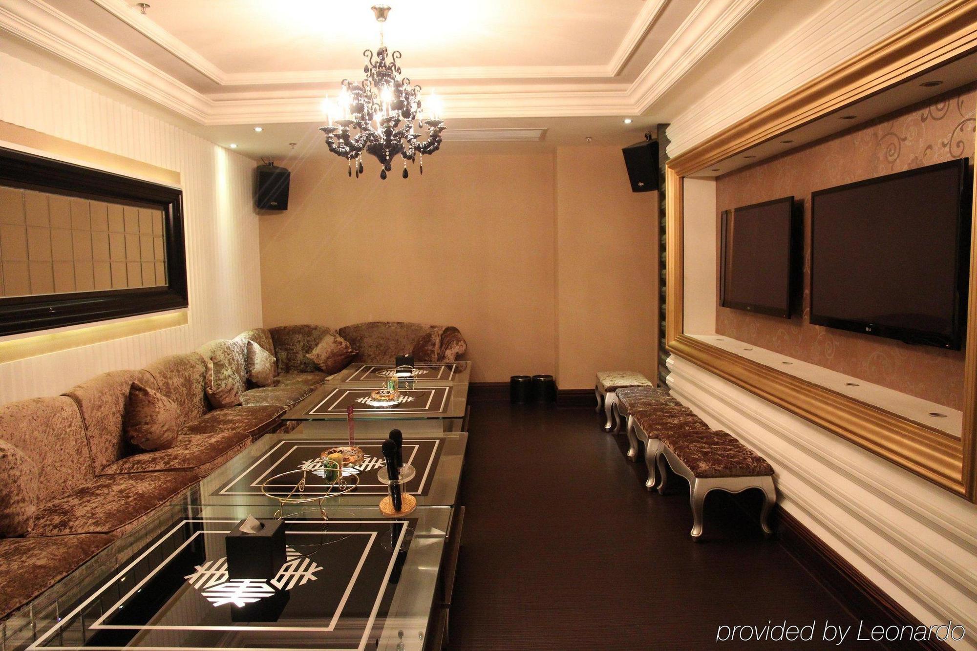 Water Way Hotel Гуанчжоу Экстерьер фото