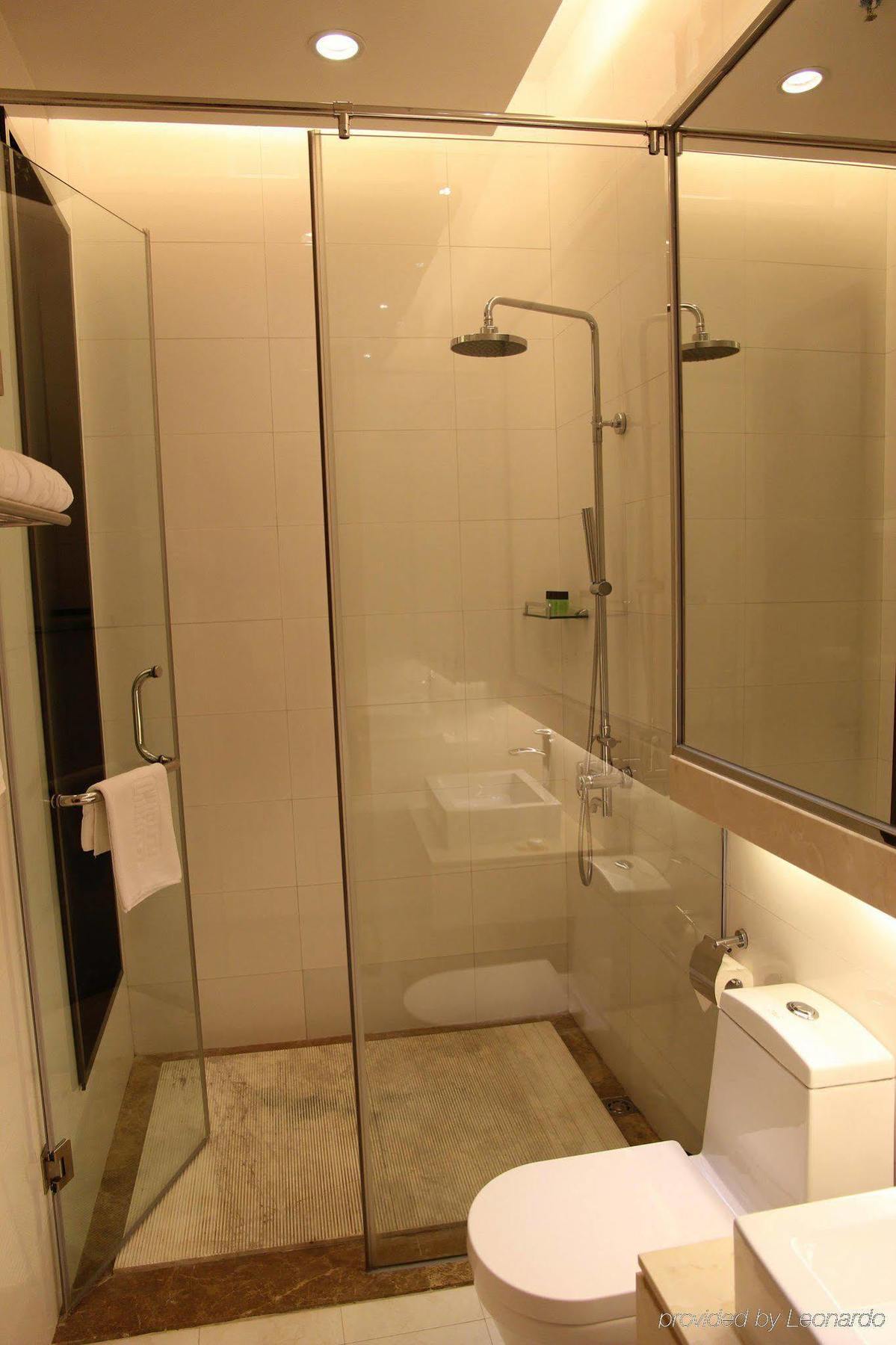 Water Way Hotel Гуанчжоу Экстерьер фото