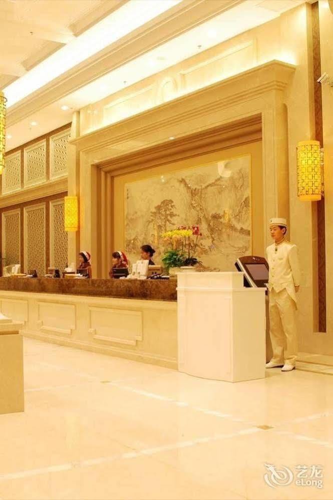 Water Way Hotel Гуанчжоу Экстерьер фото