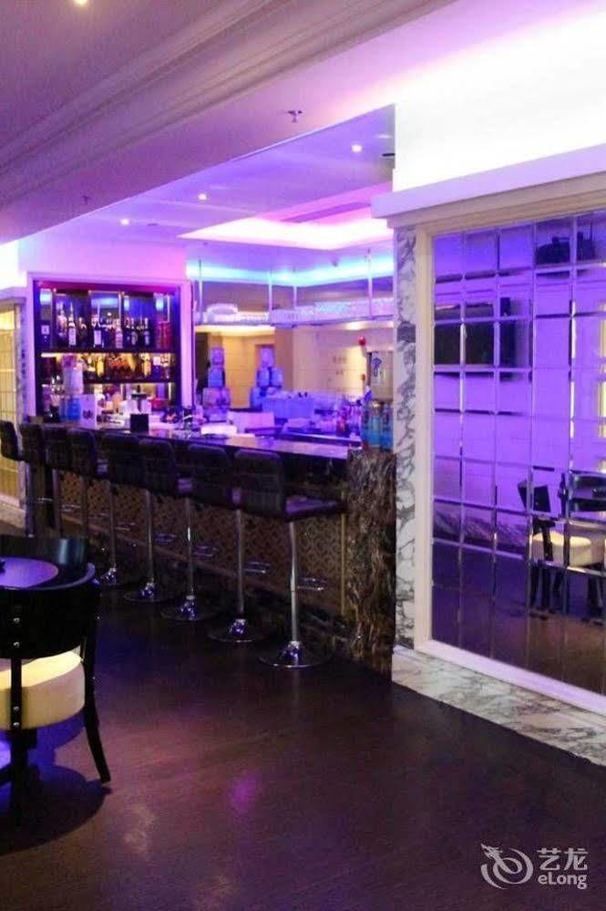 Water Way Hotel Гуанчжоу Экстерьер фото